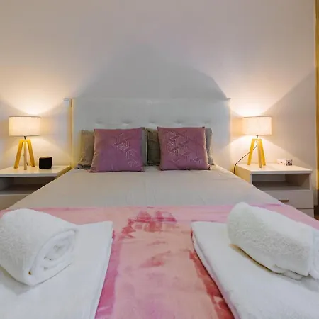 Blue House In With Sea View *