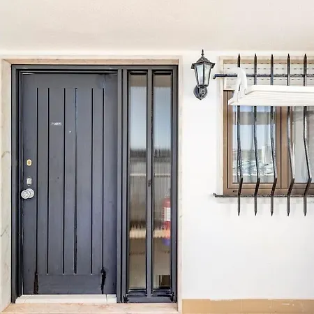 Blue House In With Sea View * Santa Cruz (Oeste)