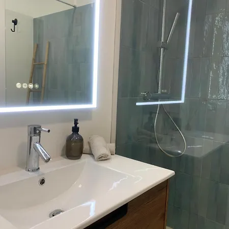 Blue House In With Sea View * Santa Cruz (Oeste)